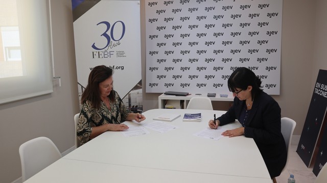 La AJEV y la FEBF firman un convenio de colaboración