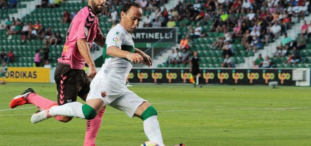Nino volvió a marcar con la camiseta del Elche diez años después