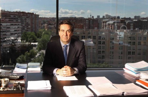 Acerinox recorta un 53% su beneficio hasta los 348 millones