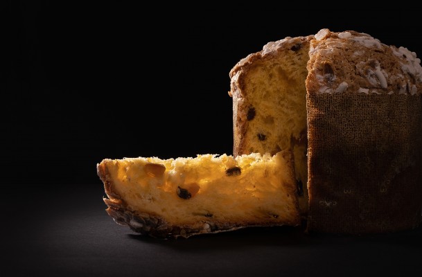 Javi Moreno, de la panadería La Madrugada de Beniaján, compite en Milán por el premio al mejor panettone