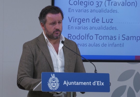 Ruz evita hablar de la 'deuda histórica' del Consell y la ve compensada con la Ronda Sur y el Tram