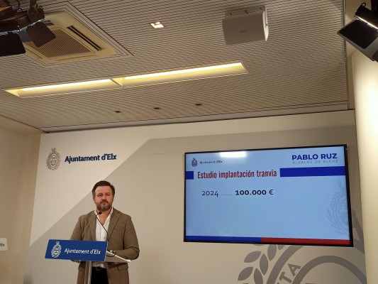 Ruz, satisfecho con los presupuestos autonómicos: espera el convenio para la Ronda Sur este año