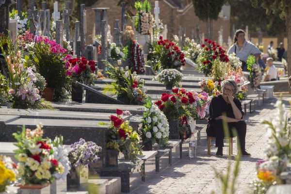 Los murcianos colocaban sábanas limpias para recibir a los espíritus en el Día de Todos los Santos