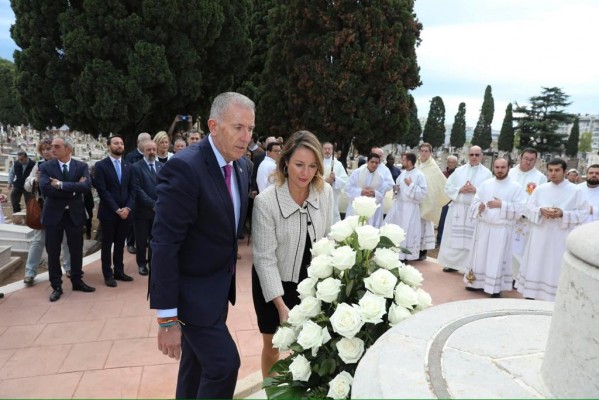 Castellón celebra la festividad de Todos los Santos con la
tradicional visita a los cementerios