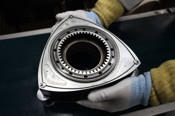 Mazda ya ha fabricado más de dos millones de vehículos con motor rotativo
