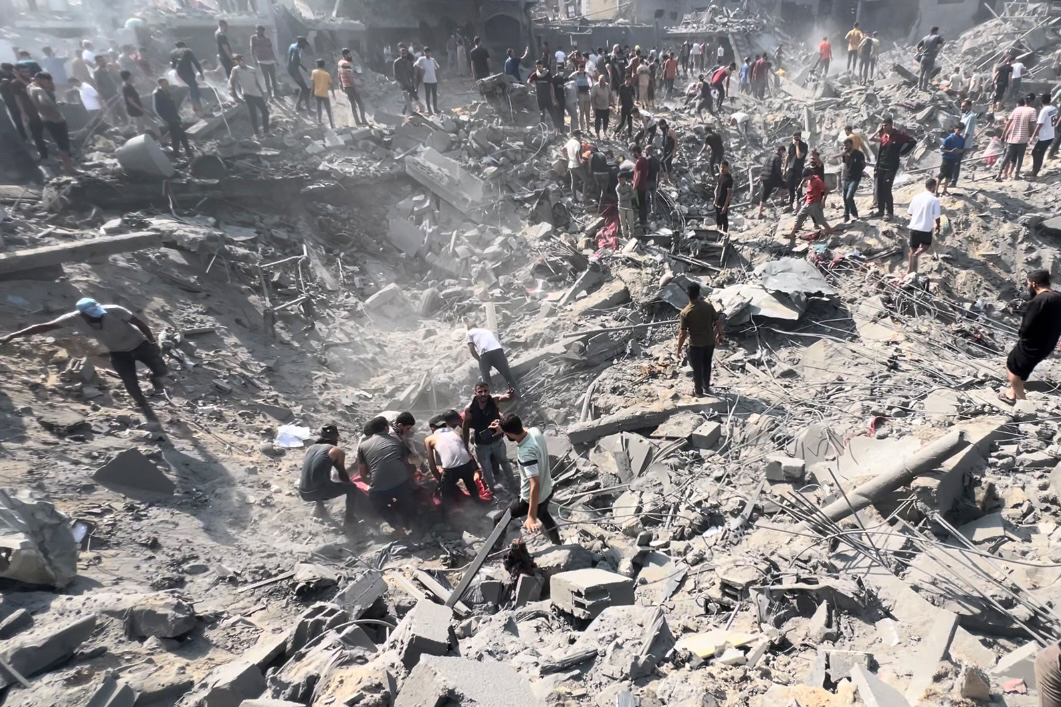 Aumentan a cerca de 8.800 los palestinos muertos por la ofensiva de Israel contra la Franja de Gaza