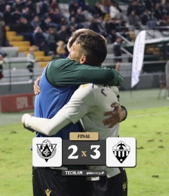 El Castellón remonta en la prórroga ante el Cacereño
