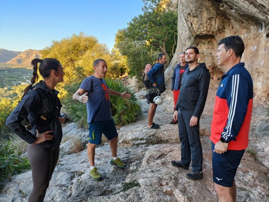 Gandia adquiere la Penya Roja para conslidarla como atractivo turístico