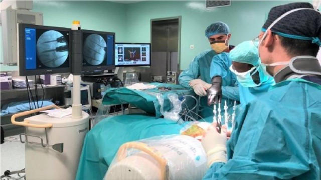 La Comunidad asegura que se ha reducido la espera en consultas externas, pruebas diagnósticas y cirugía