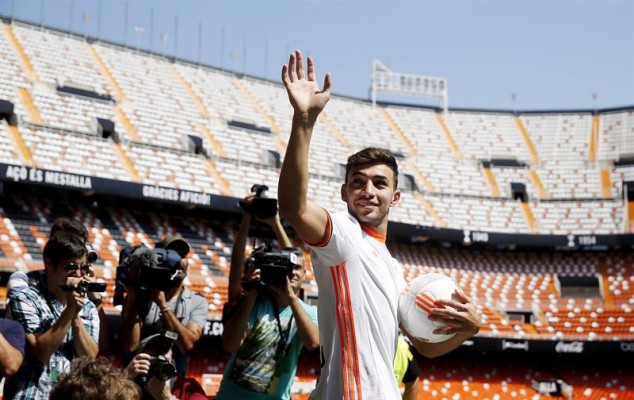 Munir muestra su ambición y confianza en el VCF