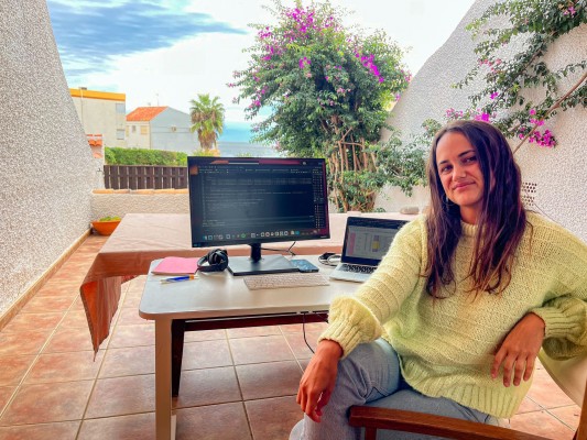 Nómadas digitales en Cabo de Palos: el intercambio de casas empieza a 'nacer' en la costa cartagenera
