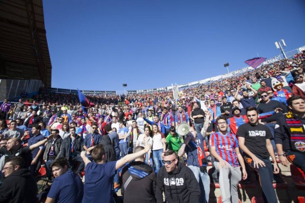 El Levante UD supera los 14.000 abonados