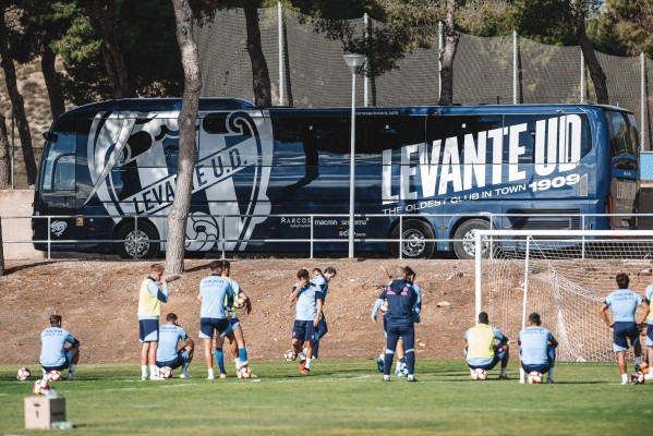 El posible once del Levante en Las Gaunas