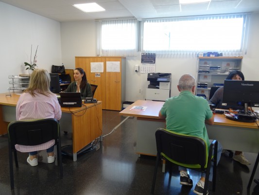 Canet abre las puertas a la robotización de los procesos administrativos