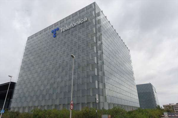 El Gobierno recalca el carácter estratégico de Telefónica y evita hablar de una entrada de la SEPI
