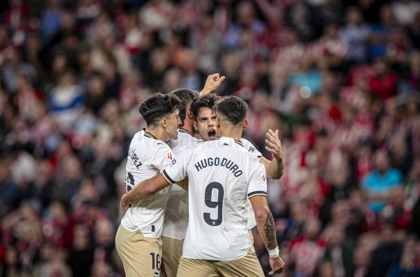 San Mamés bendice el 'triángulo' Pepelu, Fran Pérez y Hugo Duro