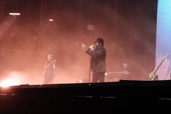 El Barrio arrasa en la Fira d’Onda con un espectacular concierto de su gira ‘Atemporal’