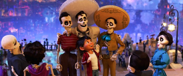 Películas si te gusta la estética de Halloween pero no el terror