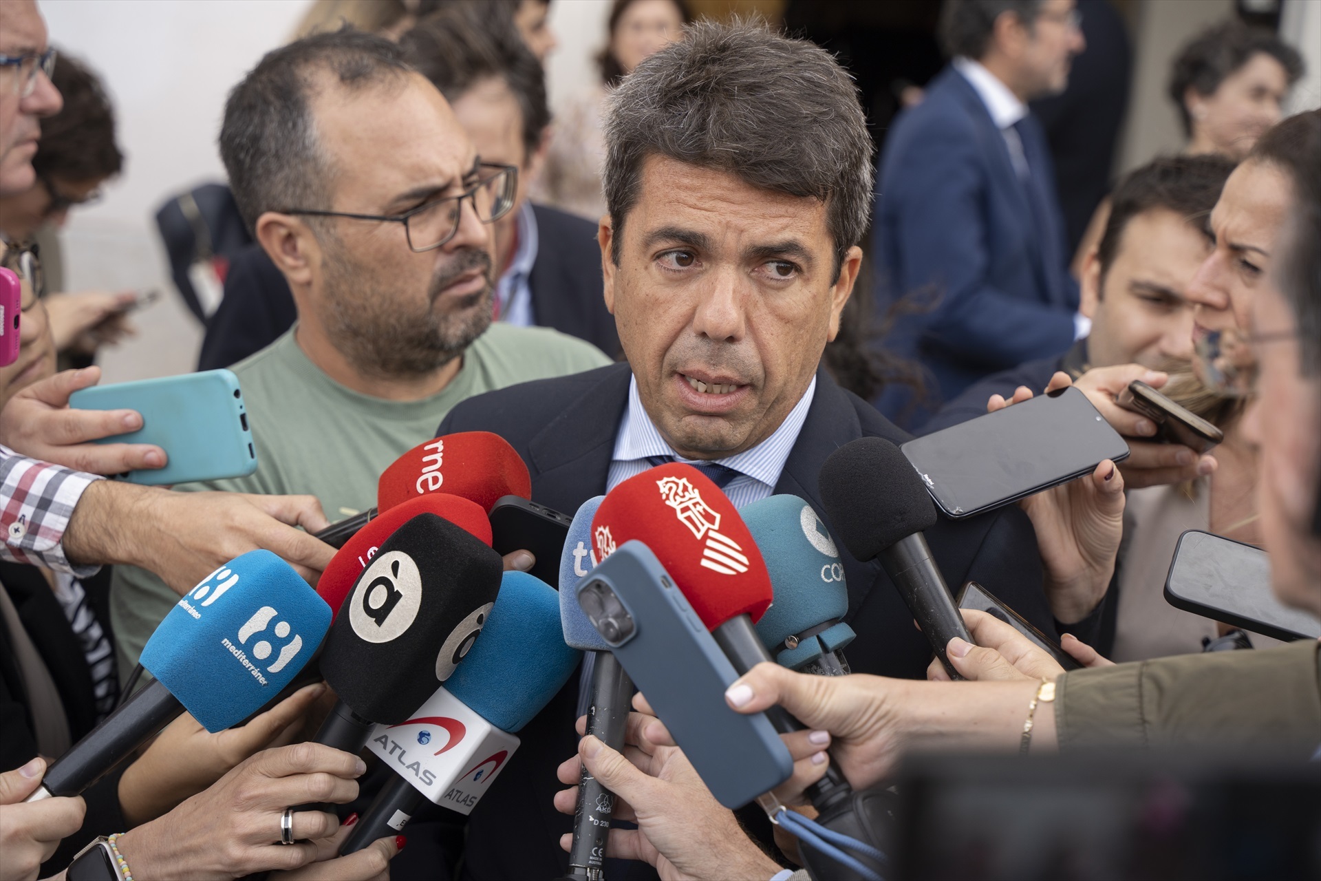 Mazón asegura que quiere una relación 