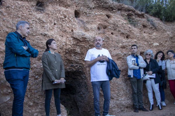 Soneja abre al público los refugios antiaéreos de la Guerra Civil del Barranco Melón
