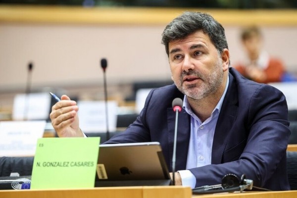 González Casares (PSOE) exige que la negociación eléctrica no adultere el mercado interno