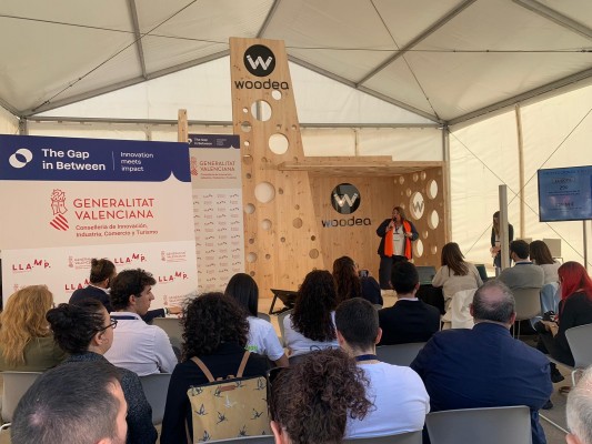 Un total de 24 empresas optan a los premios Llamp 3i en la Comunitat Valenciana