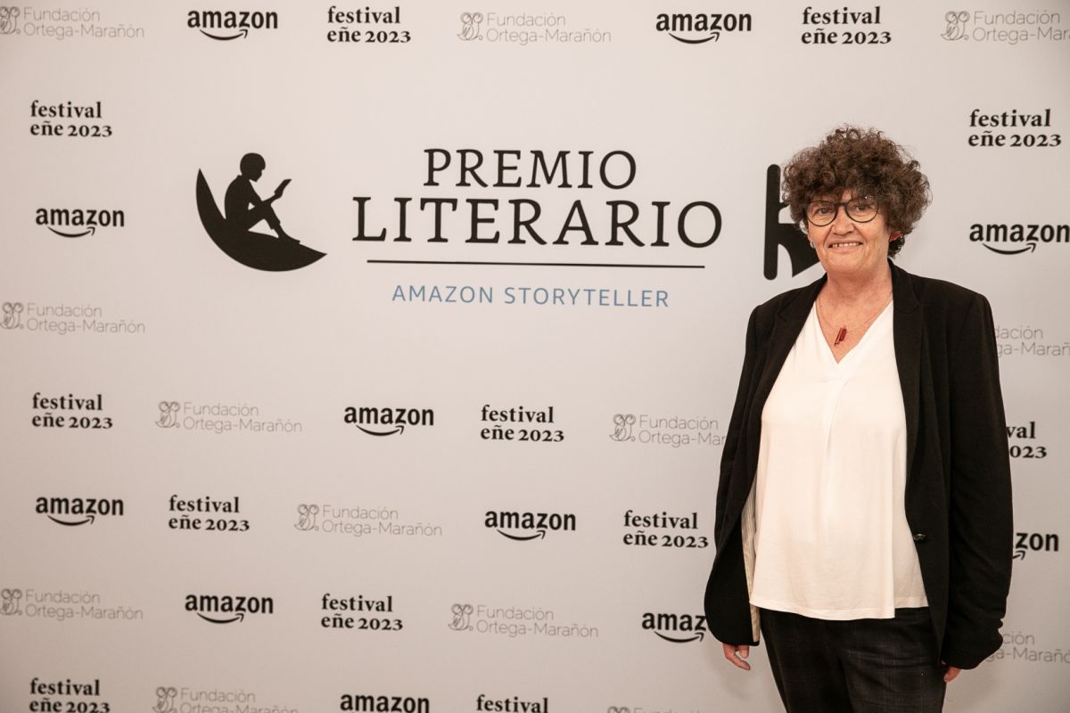 Pilar González, ganadora de la décima edición del Premio Literario Amazon Storyteller con su novela ‘Palabras de ceniza’
