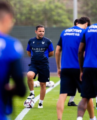 Calleja completa la convocatoria para Andorra con tres canteranos