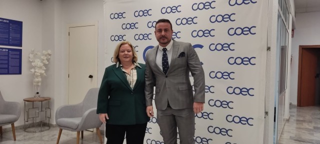 Antonio Casado no se presentará a las elecciones de Coec y pacta unirse a la candidatura de Ana Correa