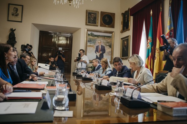 Más del 40% de los altos cargos de la GVA podrán mantener su sueldo de funcionarios