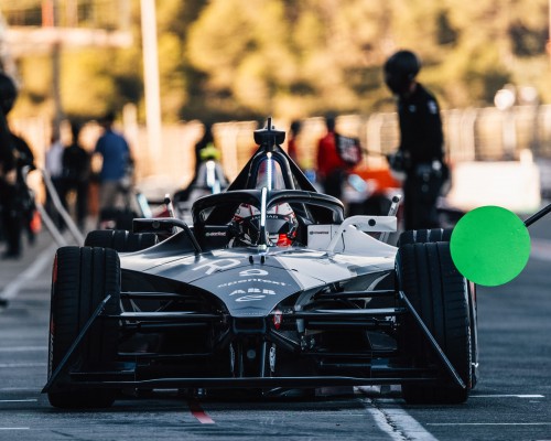 Evans lidera el regreso a la acción de la Fórmula E en el Circuit Ricardo Tormo
