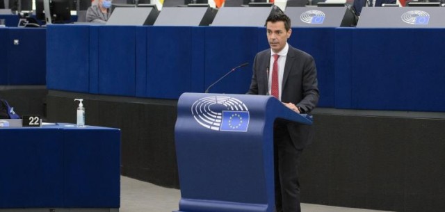 El eurodiputado Ros denuncia que la Comunidad 
