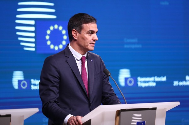 Sánchez defiende la inversión exterior de la UE como herramienta para 