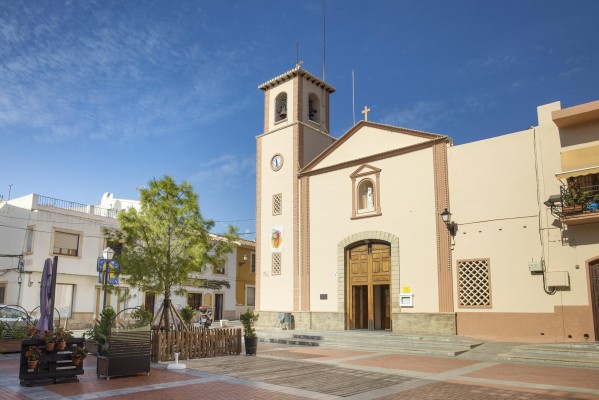 L'Alfàs del Pi remodelará la plaza Mayor para mejorar su accesibilidad y funcionalidad