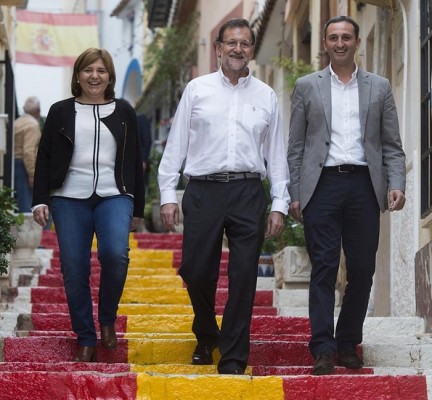 Rajoy intenta animar al PP valenciano recordando que aún son el partido más votado