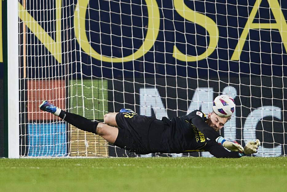 Filip Jorgensen. Carme Ripollés - 