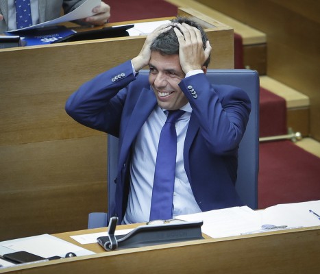 La portavoz del PSPV sube el tono del debate en Les Corts y acusa a Mazón de 