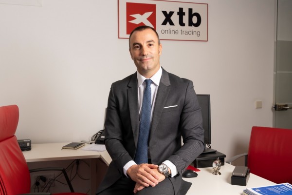 XTB lanza en España un nuevo producto sobre planes de inversión y ahorro