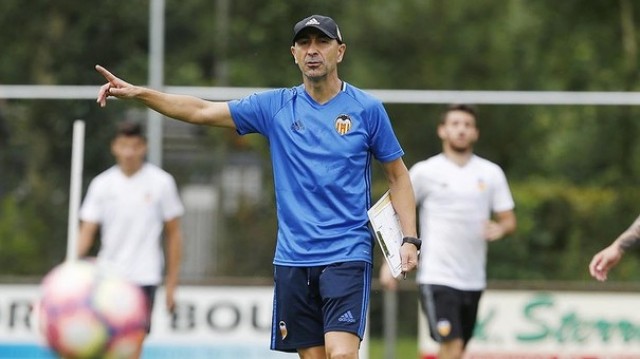 Ayestarán aclimata al equipo al sofocante calor que vivirá en Mestalla ante el Betis