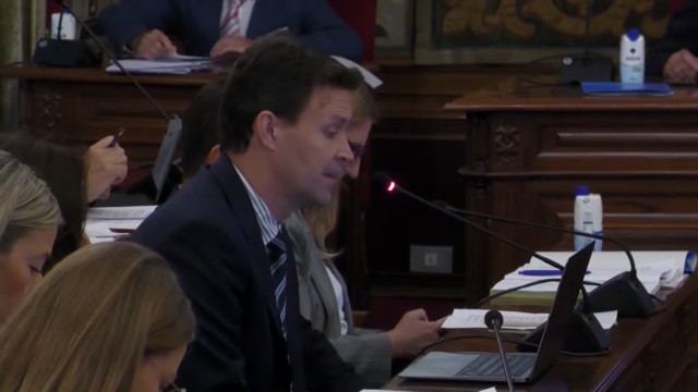 La oposición en bloque tumba la actualización de la ordenanza del IBI promovida por el PP de Alicante