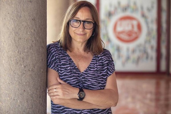 UGT alega contra que los altos cargos puedan dar clase y prepararse oposiciones