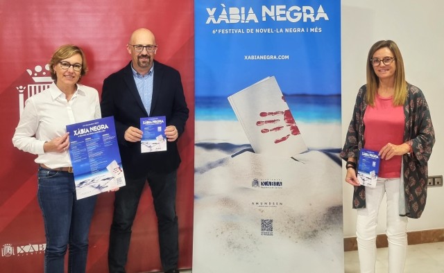 Lorenzo Silva, Ramón Palomar, Paz Velasco, Vicente Garrido y Elisa Ferrer, en Xàbia Negra