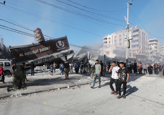 Israel repele un intento de asalto de Hamás por vía marítima
