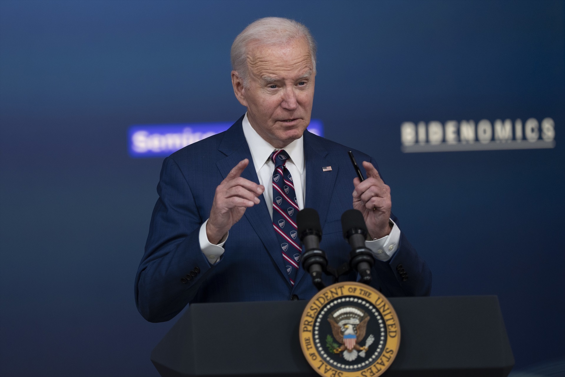 Biden reconoce que la ayuda humanitaria no está llegando a Gaza lo suficientemente rápido