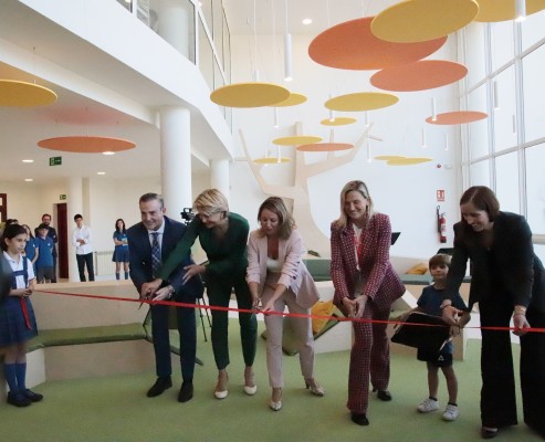 El  colegio Lledó inaugura una escuela futurista e innovadora
