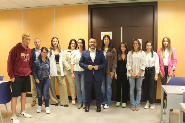 Vila-real incorpora 10 treballadors joves per realitzar diferents tasques administratives