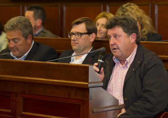 La Diputación, condenada a pagar 360.000 euros a un bombero por un expediente de Luis Rubio