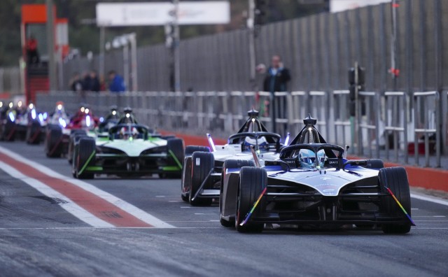 El Circuit Ricardo Tormo celebra los entrenamientos oficiales de la Fórmula E 