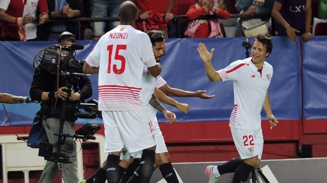 El Sevilla golea al Getafe y se acerca a los puestos altos