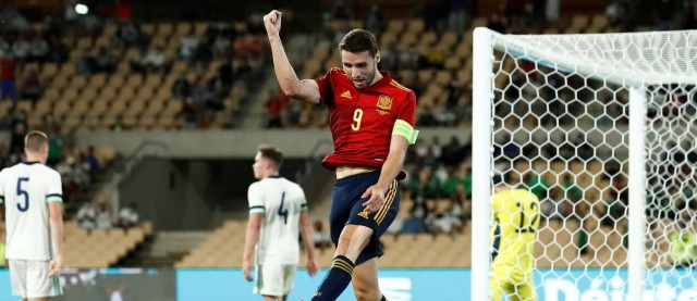 El valenciano Abel Ruiz quiere afianzarse en la selección absoluta de España
